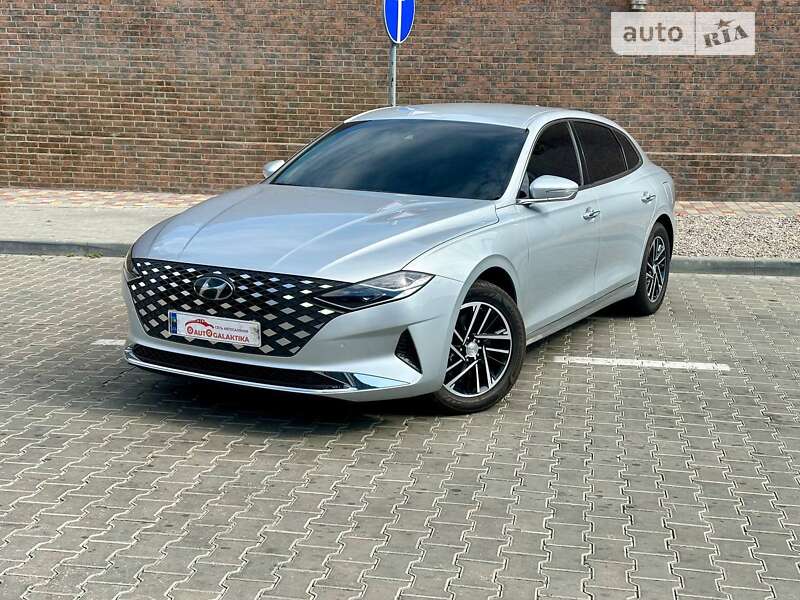 Hyundai Grandeur (2020)