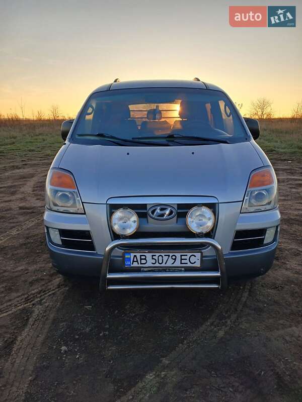 Hyundai H-1 (2004)