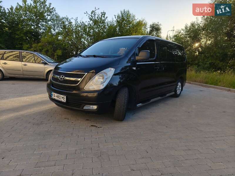 Hyundai H-1 (2011)