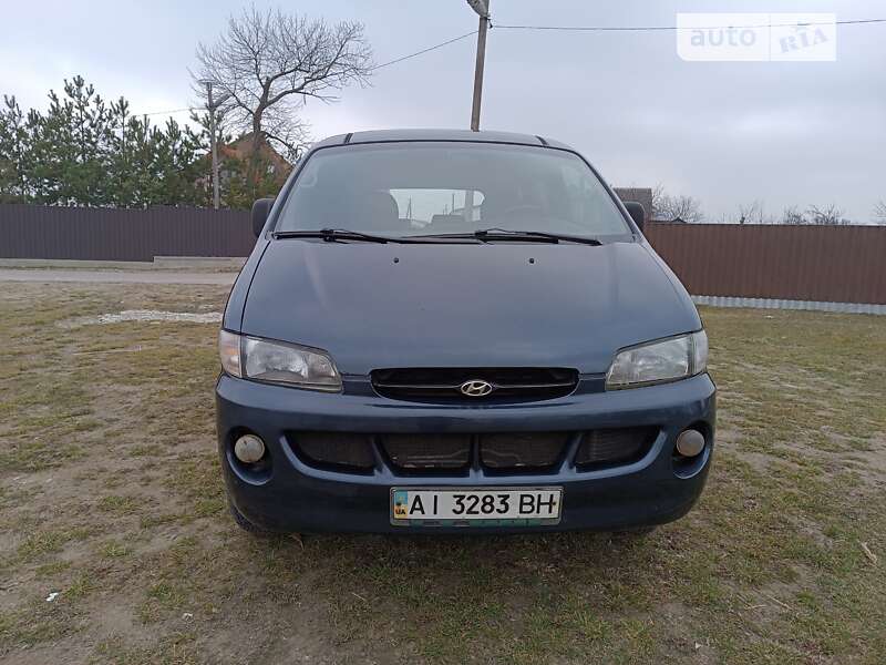 Hyundai H 200 (2000)