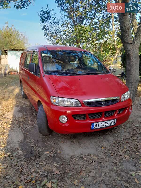 Hyundai H200 (2001)