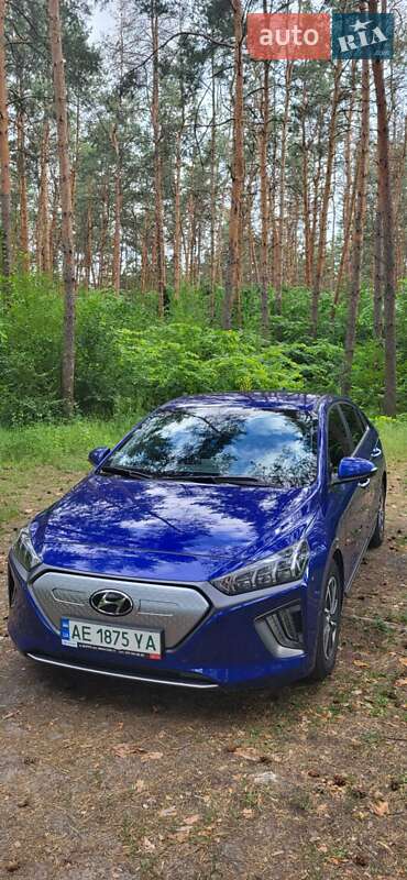 Hyundai Ioniq (2021)