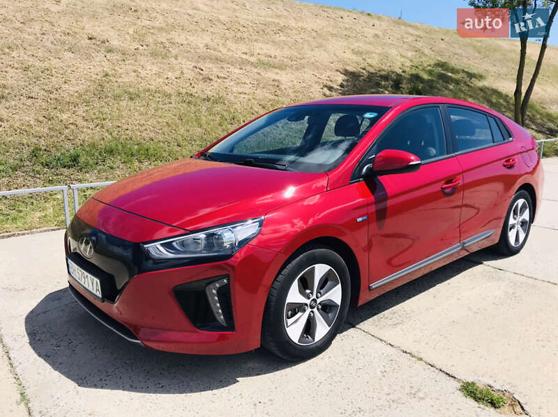 Hyundai Ioniq (2019)