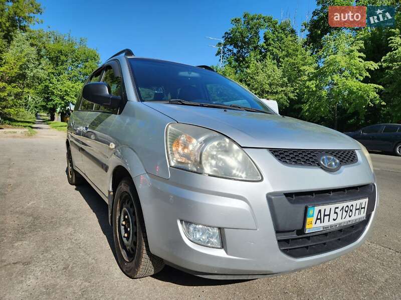 Hyundai Matrix (2009)