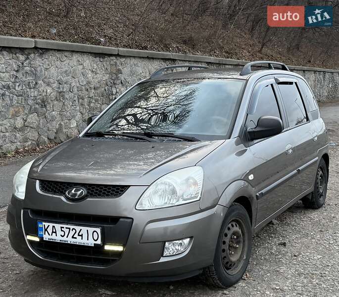 Hyundai Matrix (2010)