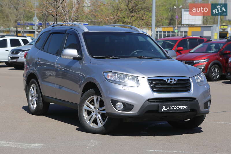 Hyundai Santa fe (2011)