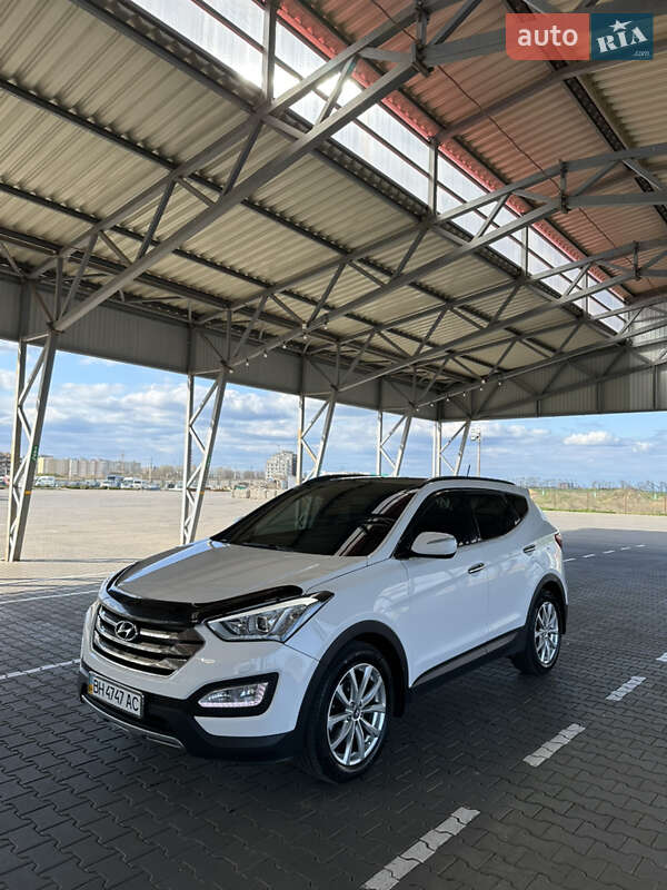 Hyundai Santa fe (2013)