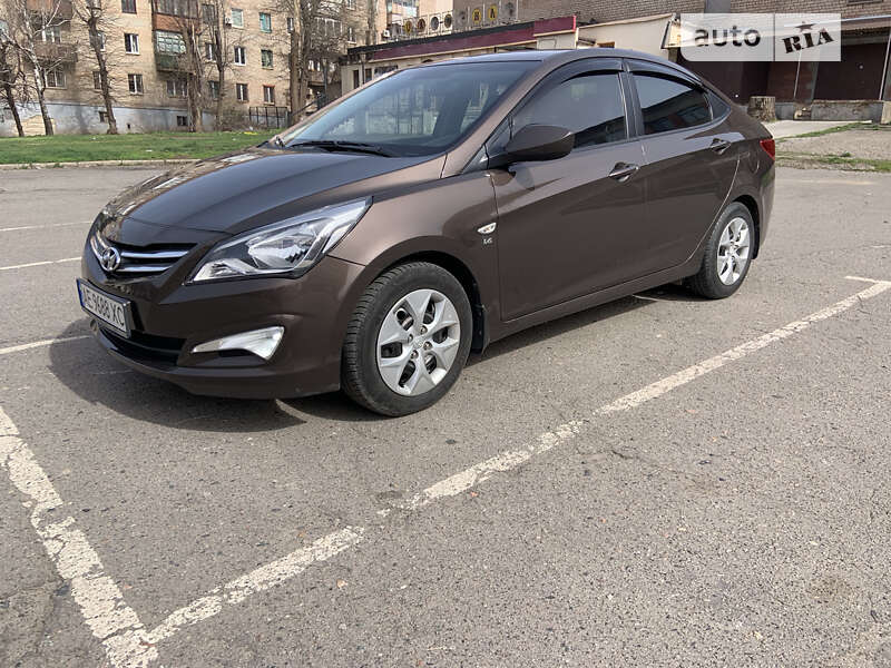 Hyundai Solaris (2016)