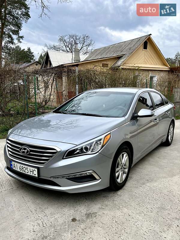 Hyundai Sonata (2015)