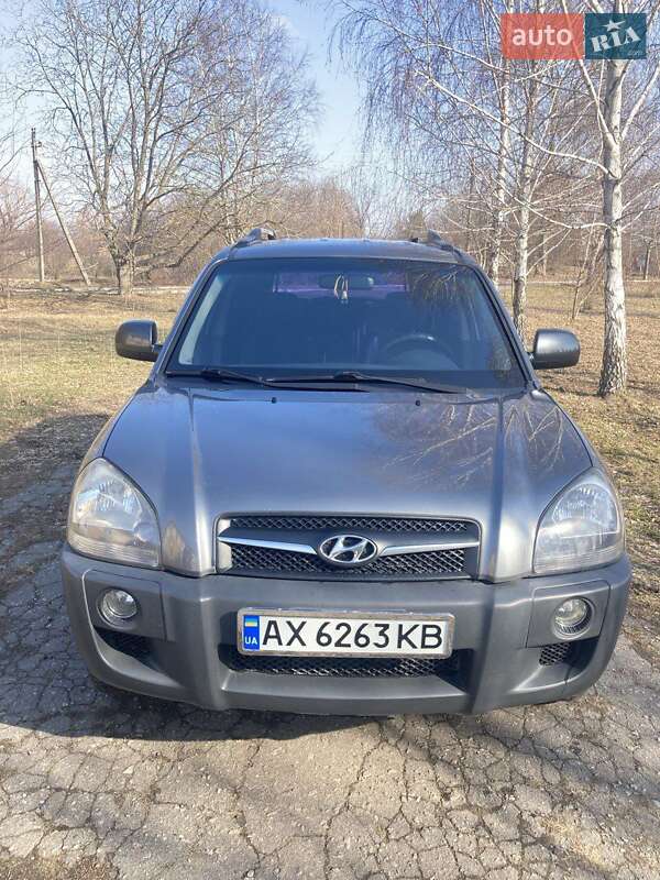 Hyundai Tucson (2011)