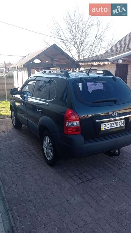 Hyundai Tucson (2011)