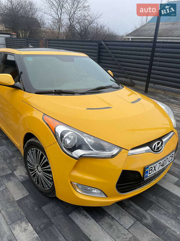Hyundai Veloster (2013)