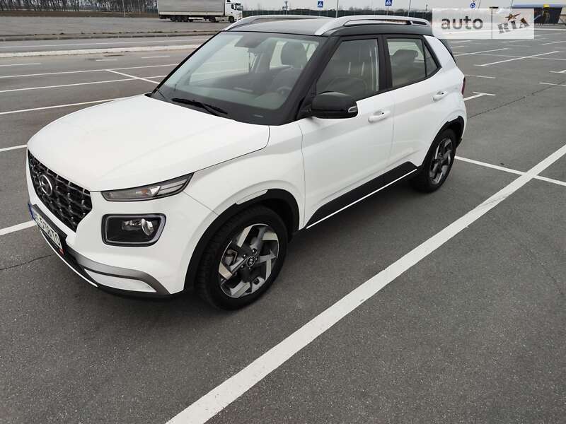 Hyundai Venue (2022)