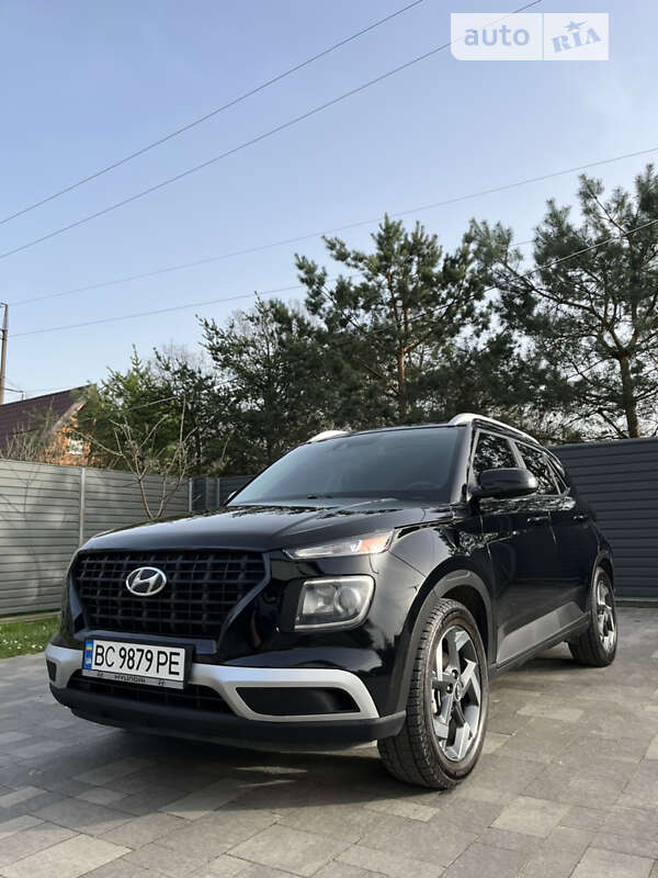 Hyundai Venue (2021)