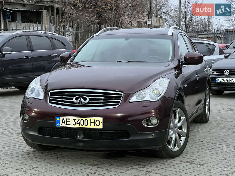 Infiniti Ex 25 (2013)