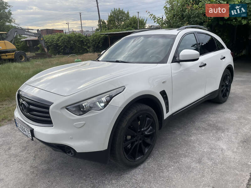 Infiniti Fx 30 (2012)