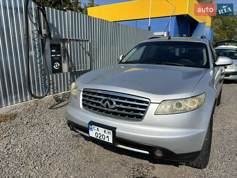 Infiniti Fx35 (2006)