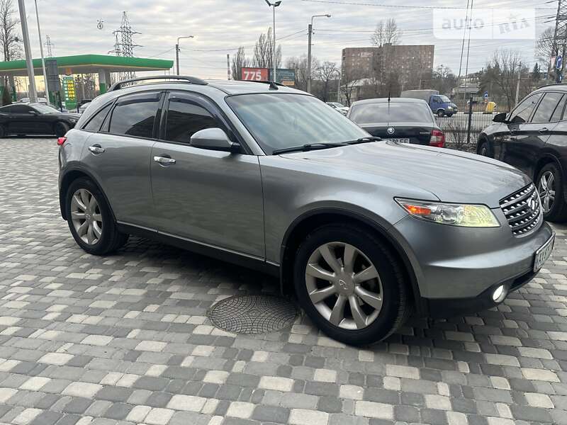Infiniti Fx45 (2003)