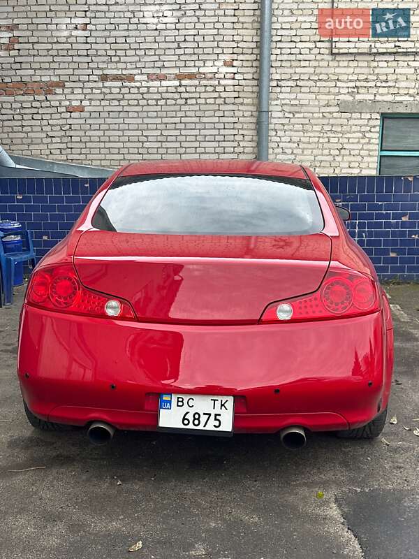 Infiniti G35 (2004)