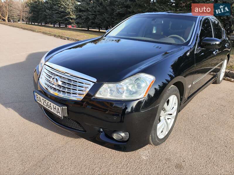 Infiniti M35 (2008)