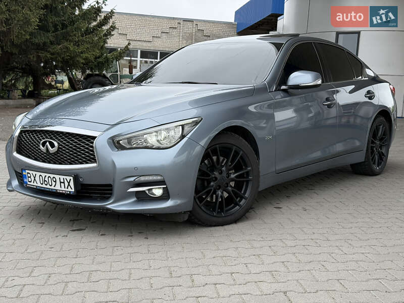 Infiniti Q50 (2014)