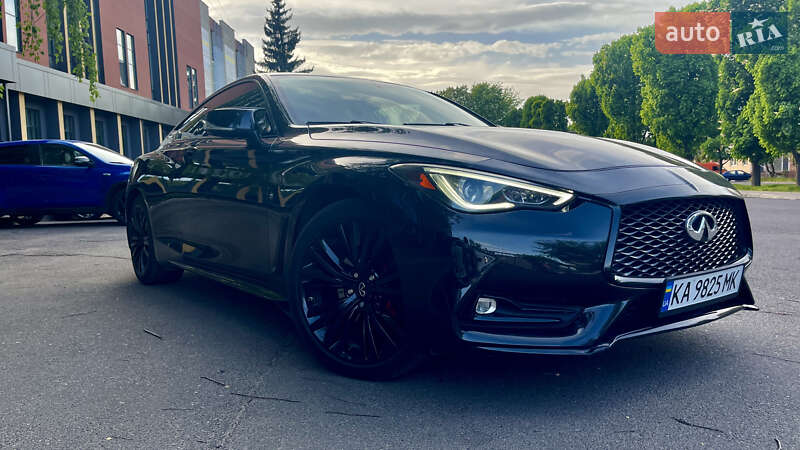 Infiniti Q60 (2017)