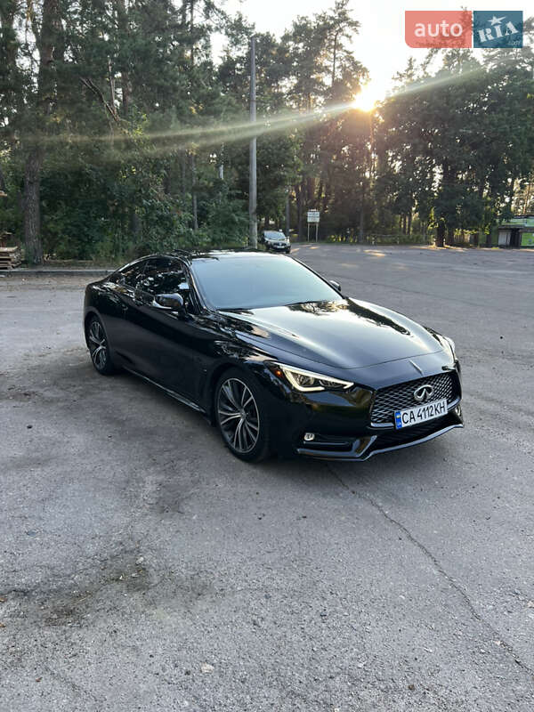 Infiniti Q60 (2018)