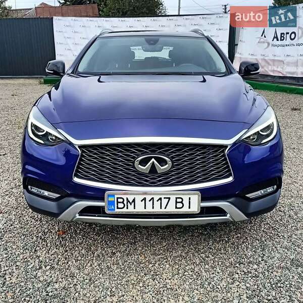 Infiniti Qx30 (2016)