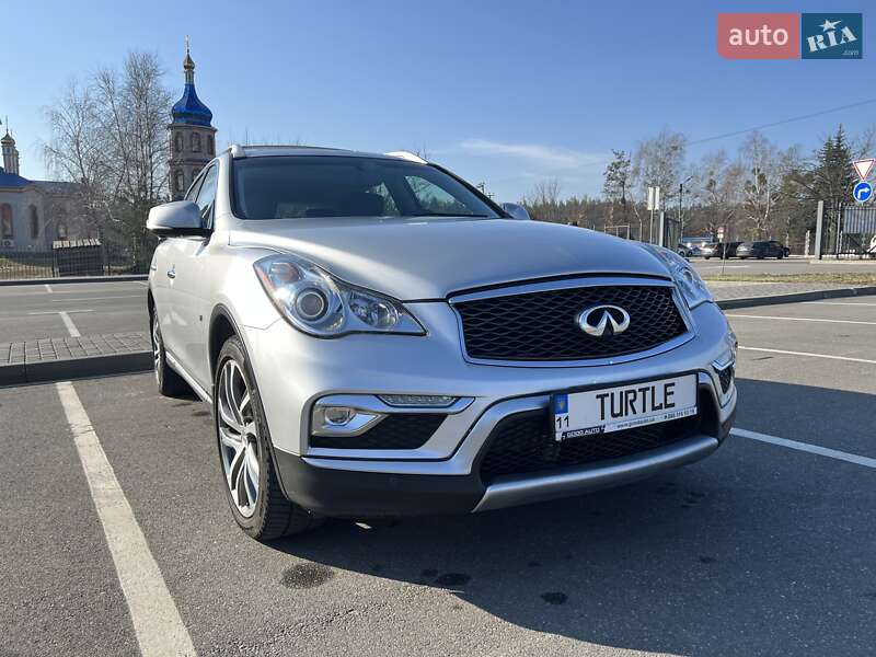 Infiniti Qx50 (2017)