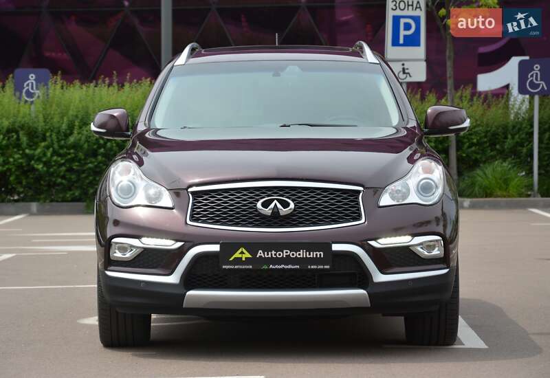 Infiniti Qx50 (2016)