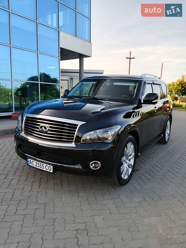 Infiniti Qx56 (2010)