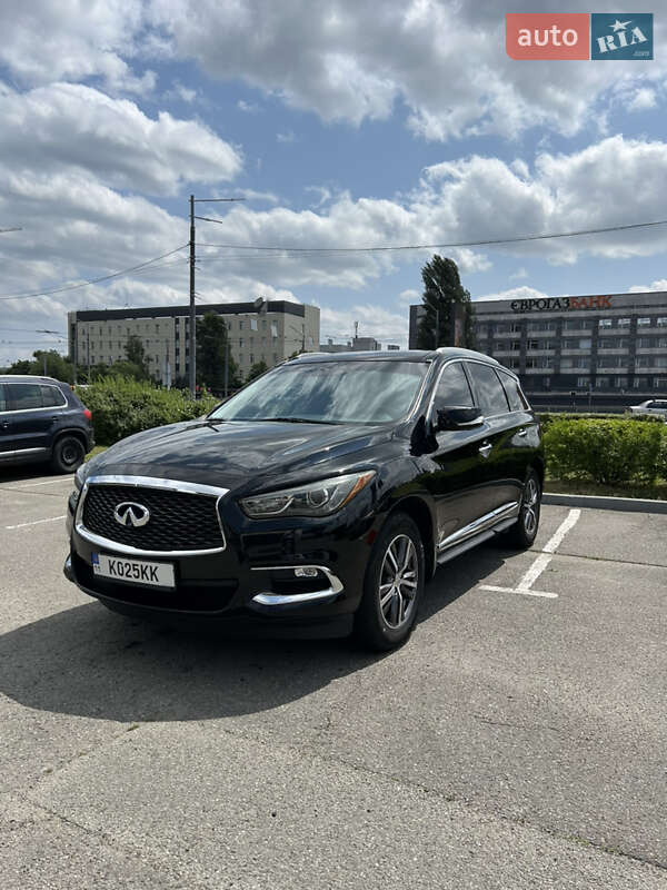 Infiniti Qx60 (2018)