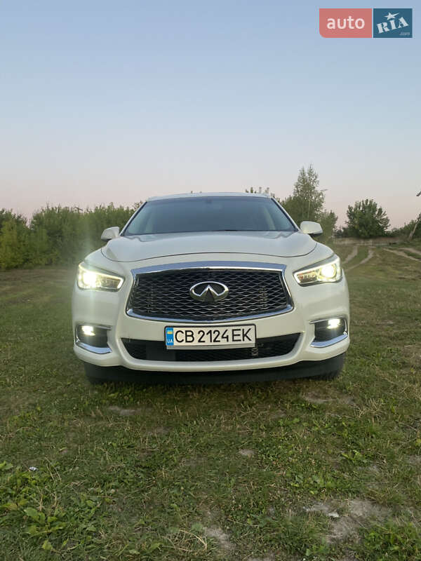 Infiniti Qx60 (2016)