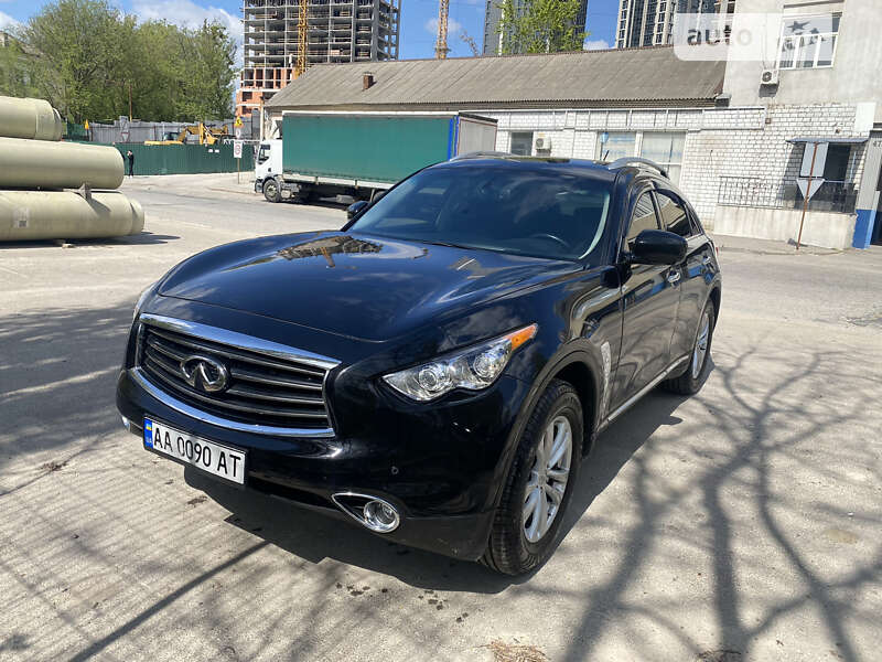 Infiniti Qx70 (2014)