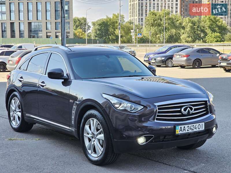 Infiniti Qx70 (2013)