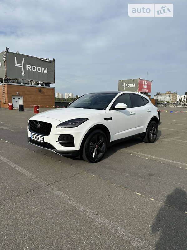 Jaguar E-pace (2021)