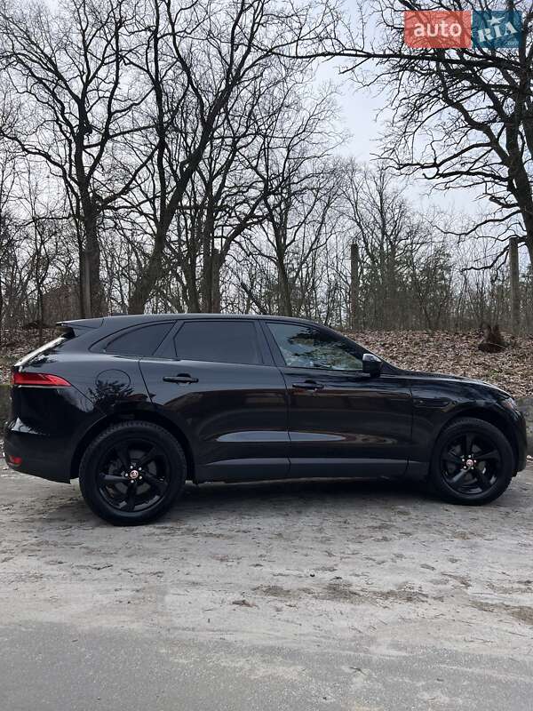 Jaguar F-pace (2017)