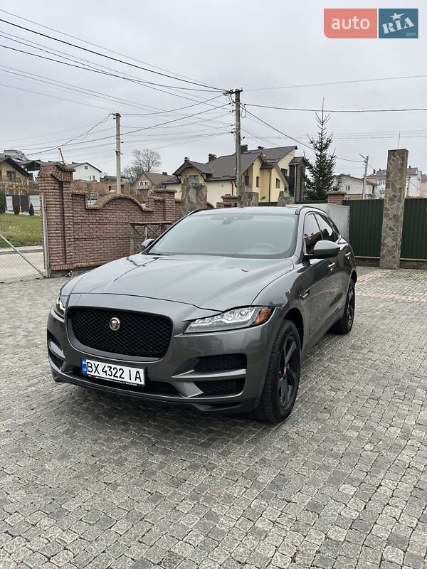 Jaguar F-pace (2016)
