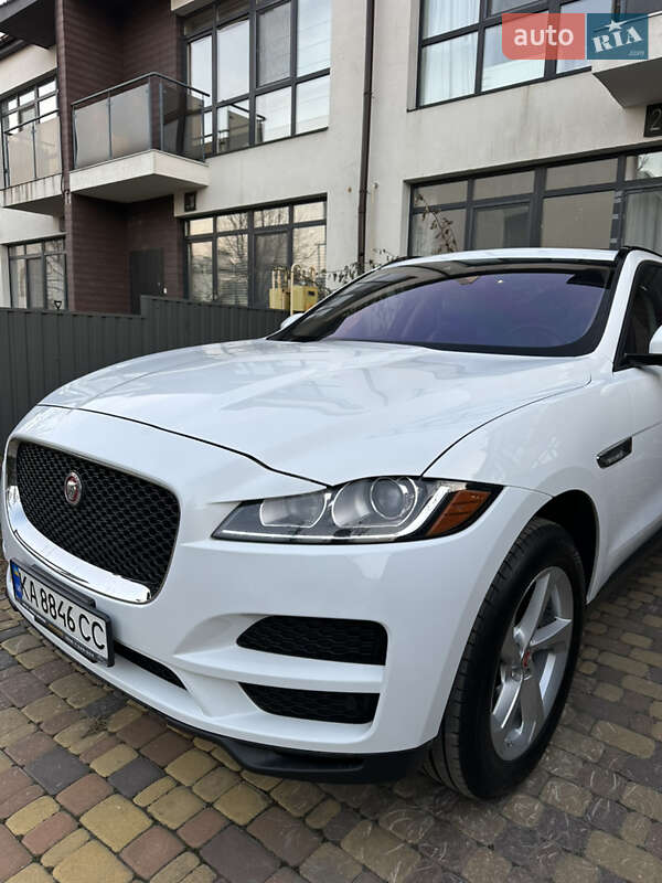 Jaguar F-pace (2016)