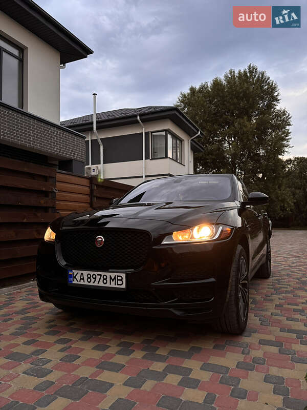 Jaguar F-pace (2020)
