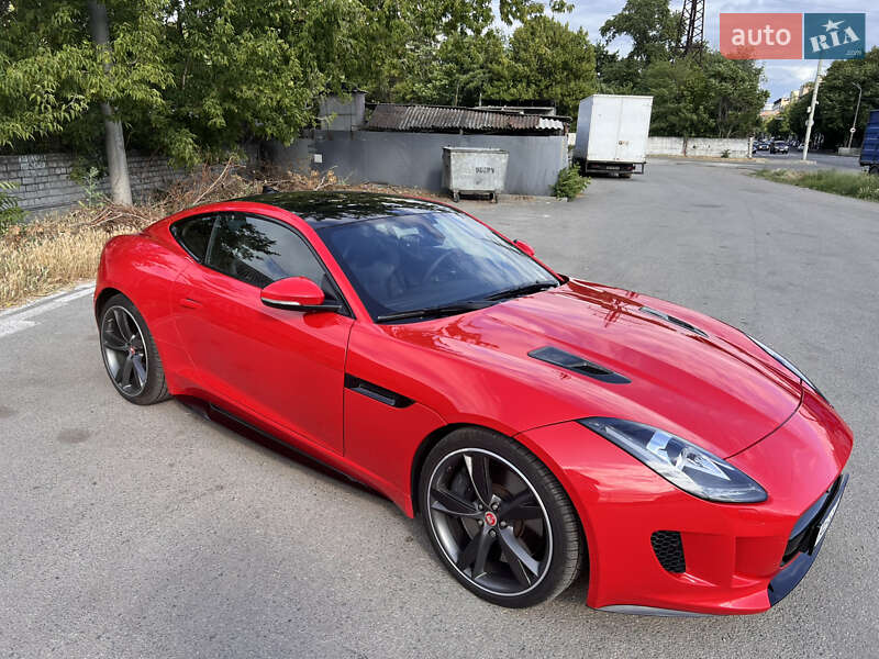 Jaguar F-type (2015)