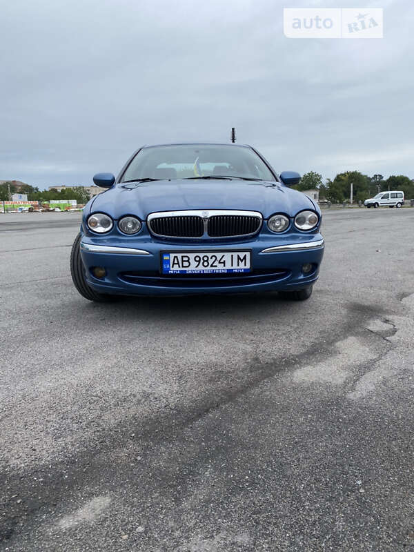 Jaguar X-type (2001)