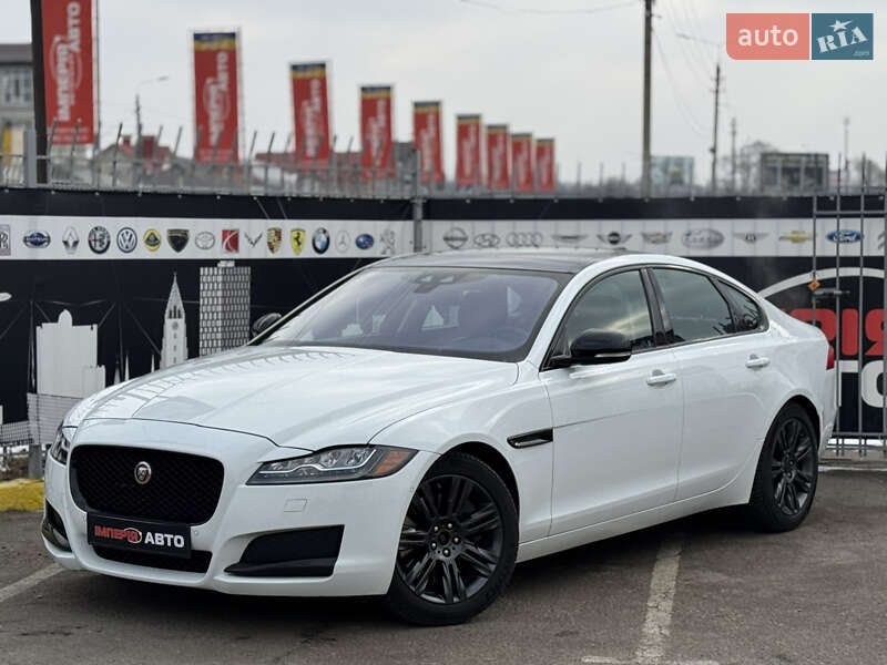 Jaguar Xf (2016)