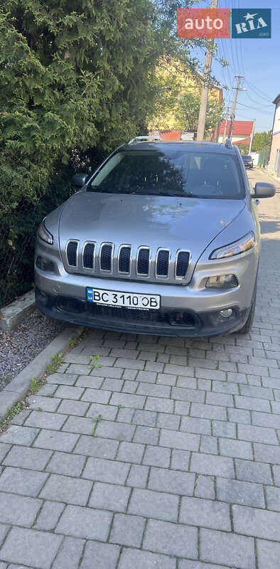 Jeep Cherokee (2017)
