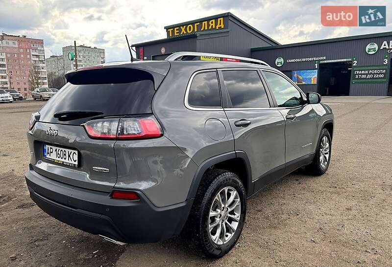 Jeep Cherokee (2021)