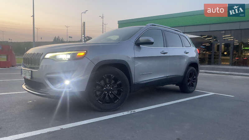 Jeep Cherokee (2018)