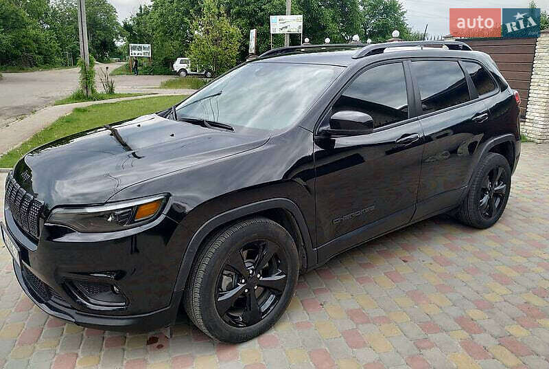 Jeep Cherokee (2021)