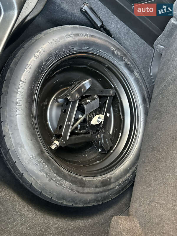 Jeep Cherokee (2018)