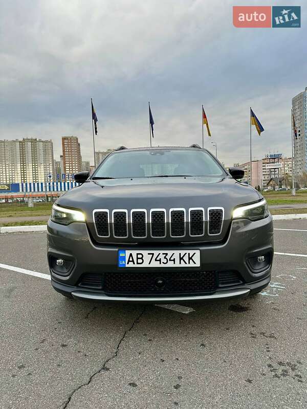 Jeep Cherokee (2022)