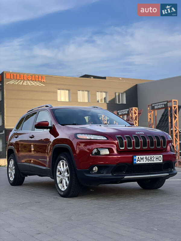 Jeep Cherokee (2016)